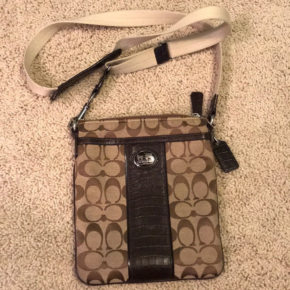 Coach Cross Body Bag Light Brown